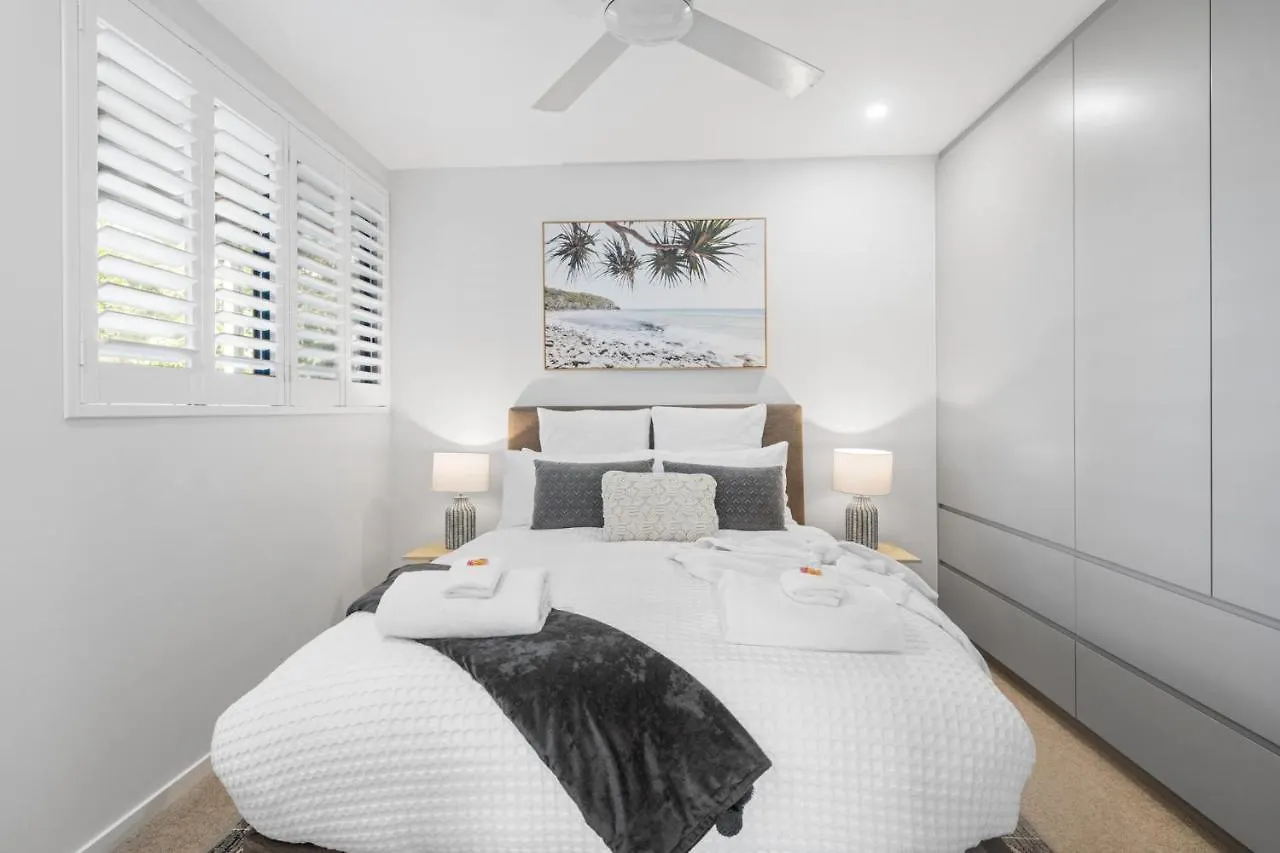 Holiday home Stunning Beach House & Glamping Tent - Sunshine Coast Caloundra Australia